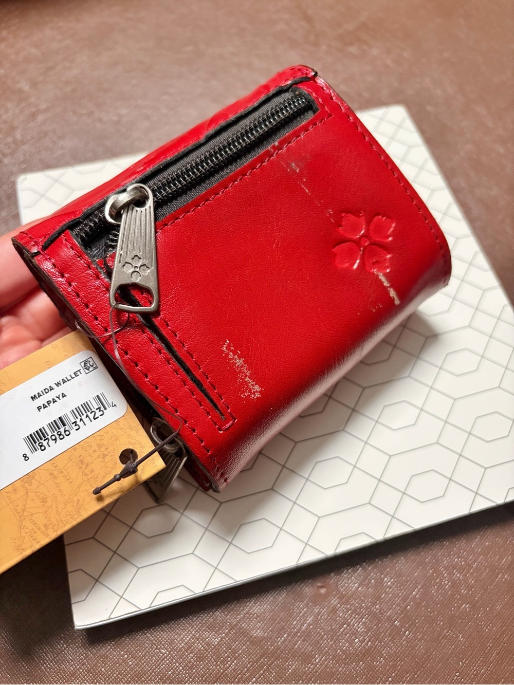 🏷️ NWT Patricia Nash Maida Tooled Leather Trifold Wallet — Lava/Papaya Red - Picture 8 of 10